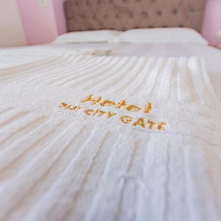 The City Gate Hotel Sarande Ngoại thất bức ảnh