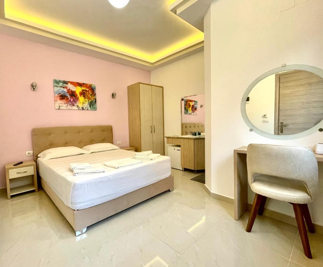 The City Gate Hotel Sarande Ngoại thất bức ảnh