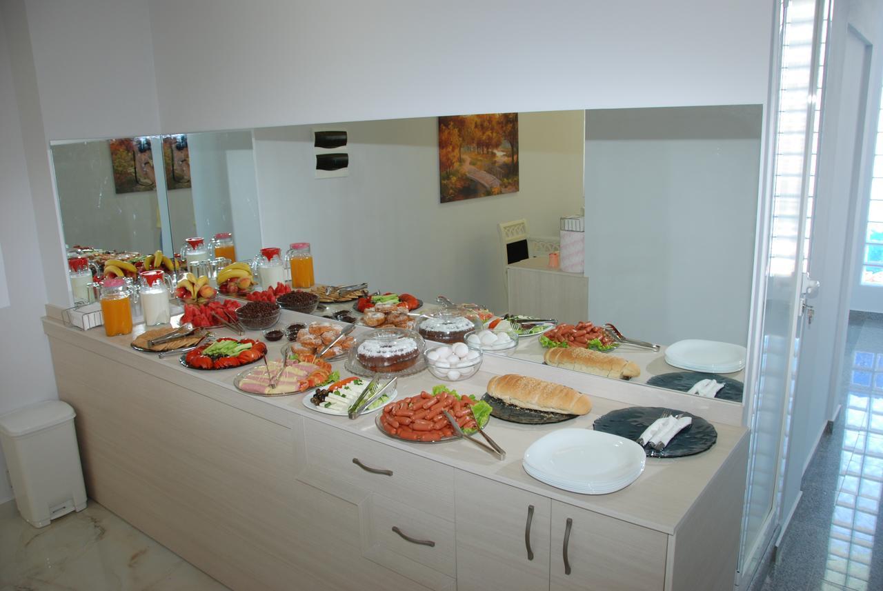 The City Gate Hotel Sarande Ngoại thất bức ảnh